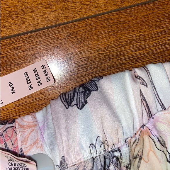 Victoria’s Secret pajama shorts XS NWT - Picture 3 of 3